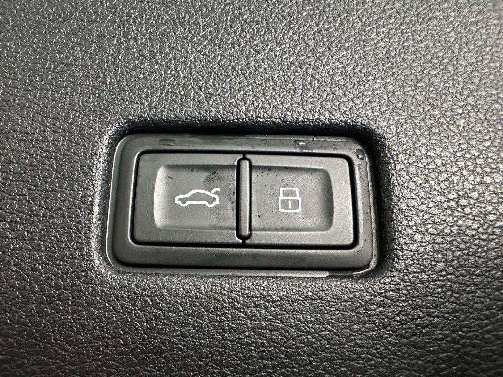2024 Audi SQ8 Premium Plus 4.0 TFSI quattro