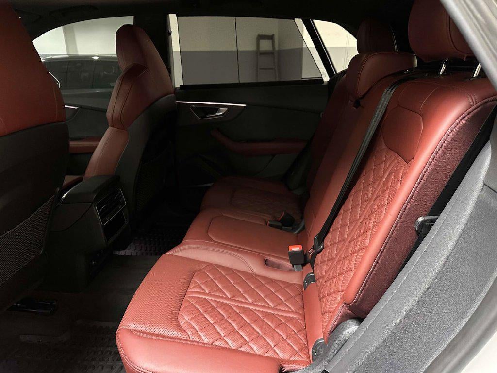 2024 Audi SQ8 Premium Plus 4.0 TFSI quattro
