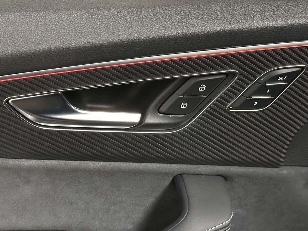 2025 Audi SQ7 Premium Plus TFSI quattro Tiptronic
