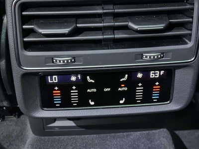 2025 Audi SQ7 Premium Plus TFSI quattro Tiptronic