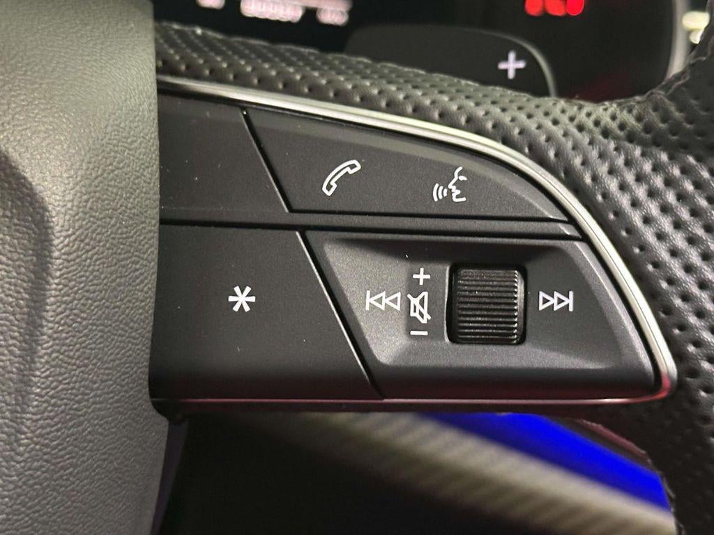 2025 Audi SQ7 Premium Plus TFSI quattro Tiptronic