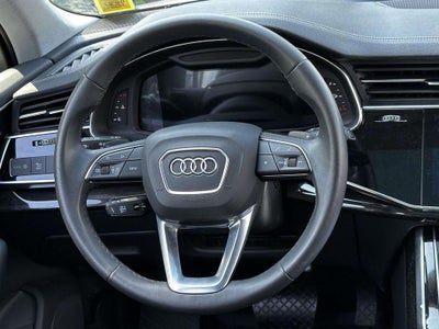 2023 Audi Q7 Premium 55 TFSI quattro Tiptronic