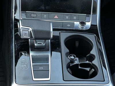 2023 Audi Q7 Premium 55 TFSI quattro Tiptronic
