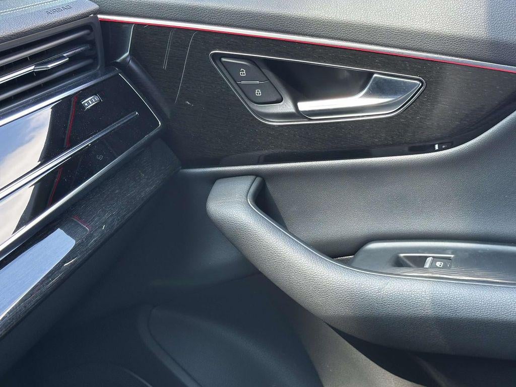 2023 Audi Q7 Premium 55 TFSI quattro Tiptronic