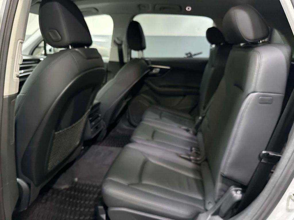 2023 Audi Q7 Premium 55 TFSI quattro Tiptronic