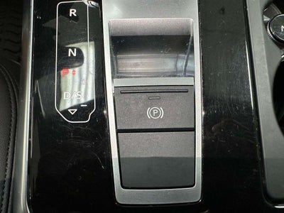 2023 Audi Q7 Premium 55 TFSI quattro Tiptronic