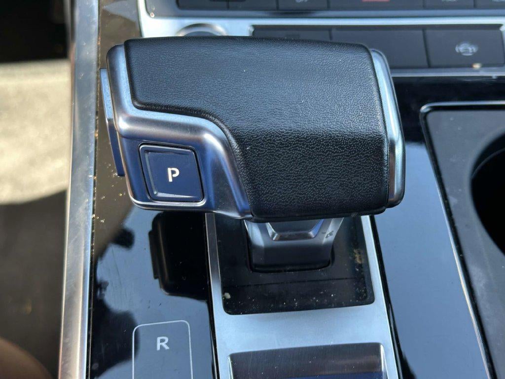 2023 Audi Q7 Premium 55 TFSI quattro Tiptronic