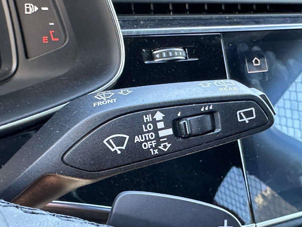 2023 Audi Q7 Premium 55 TFSI quattro Tiptronic