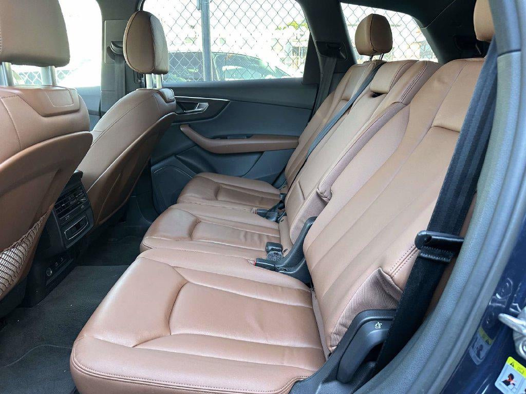 2023 Audi Q7 Premium 55 TFSI quattro Tiptronic