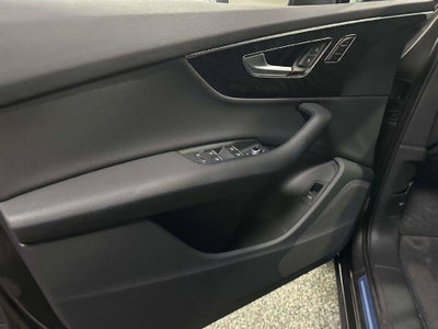 2023 Audi Q7 Premium 55 TFSI quattro Tiptronic