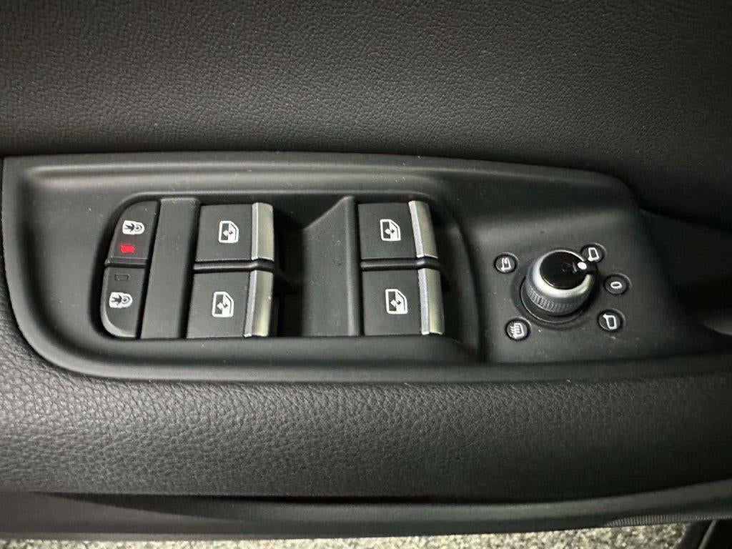 2023 Audi Q7 Premium 55 TFSI quattro Tiptronic