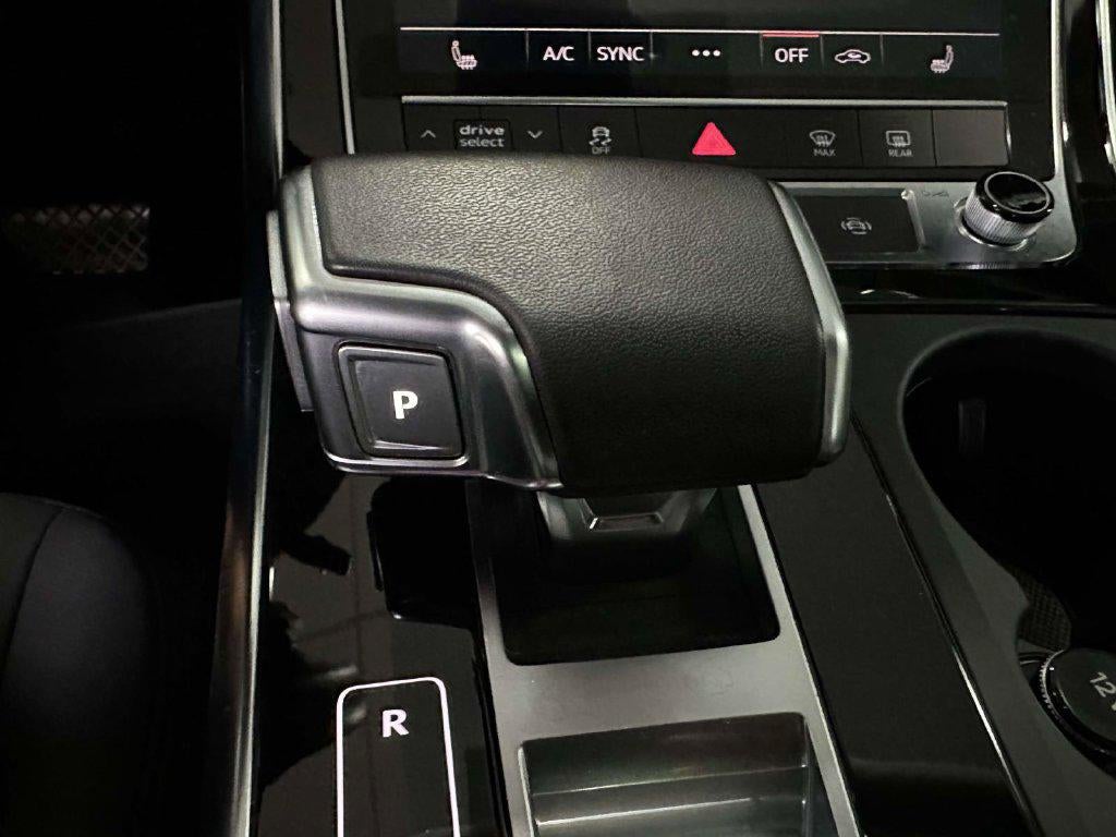 2023 Audi Q7 Premium 55 TFSI quattro Tiptronic