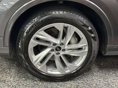 2023 Audi Q7 Premium 55 TFSI quattro Tiptronic