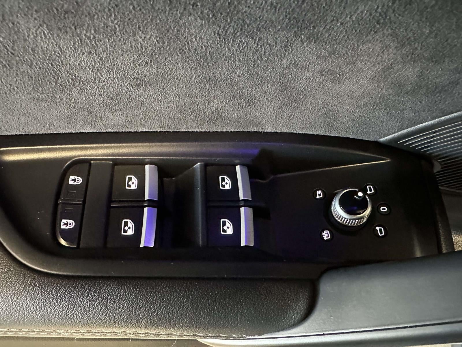 2025 Audi SQ5 Premium Plus TFSI quattro Tiptronic