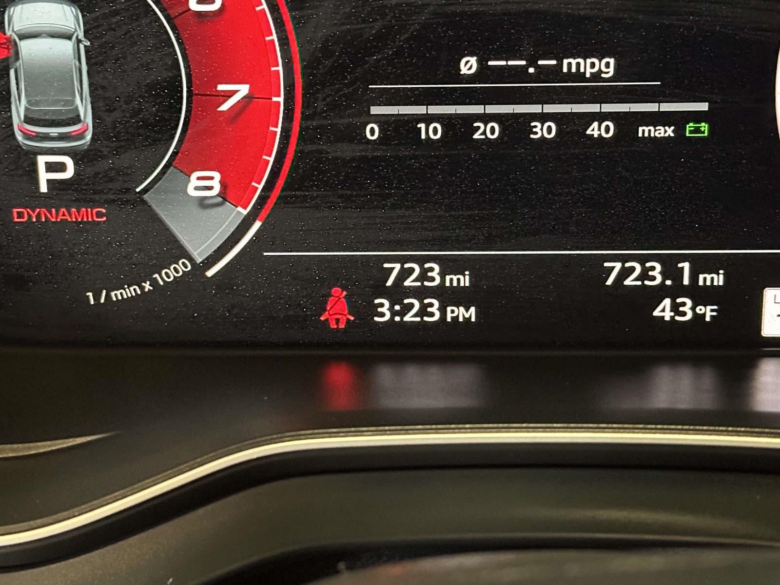 2025 Audi SQ5 Premium Plus TFSI quattro Tiptronic