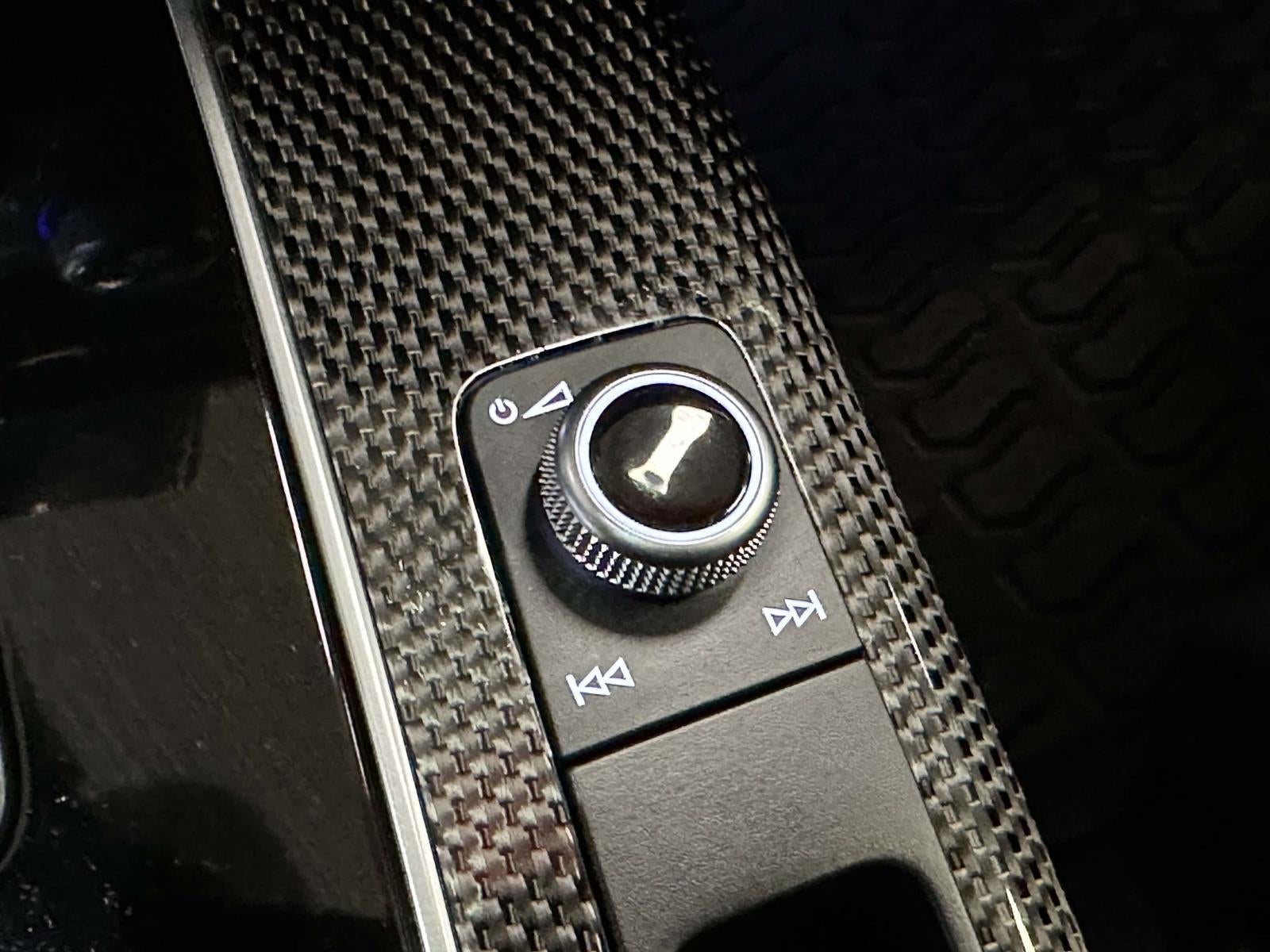 2025 Audi SQ5 Premium Plus TFSI quattro Tiptronic