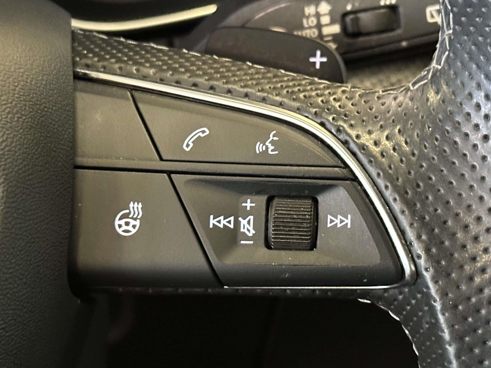 2023 Audi SQ5 Premium Plus TFSI quattro Tiptronic