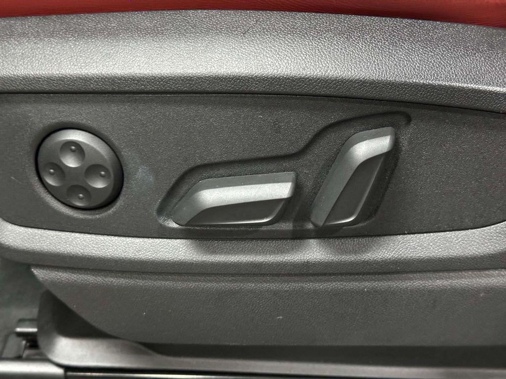 2023 Audi SQ5 Premium Plus TFSI quattro Tiptronic