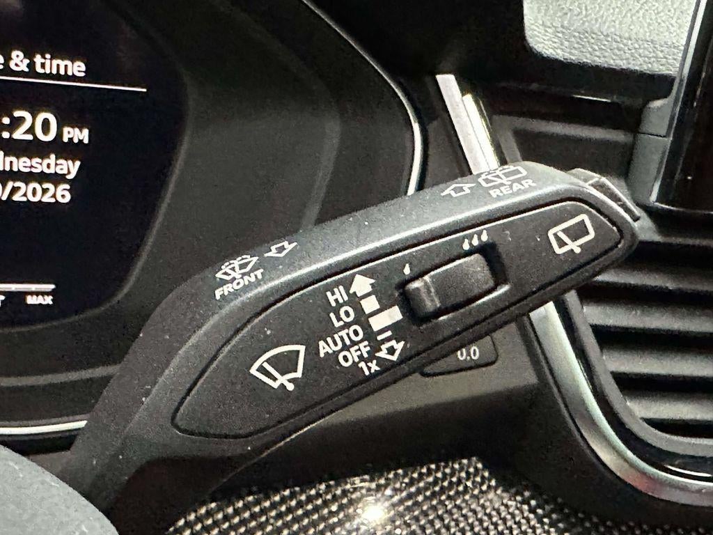 2023 Audi SQ5 Premium Plus TFSI quattro Tiptronic
