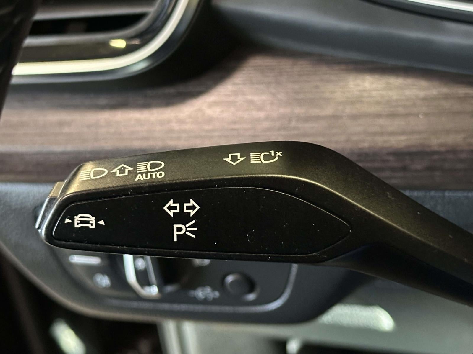 2023 Audi Q5 Premium Plus 40 TFSI quattro S tronic