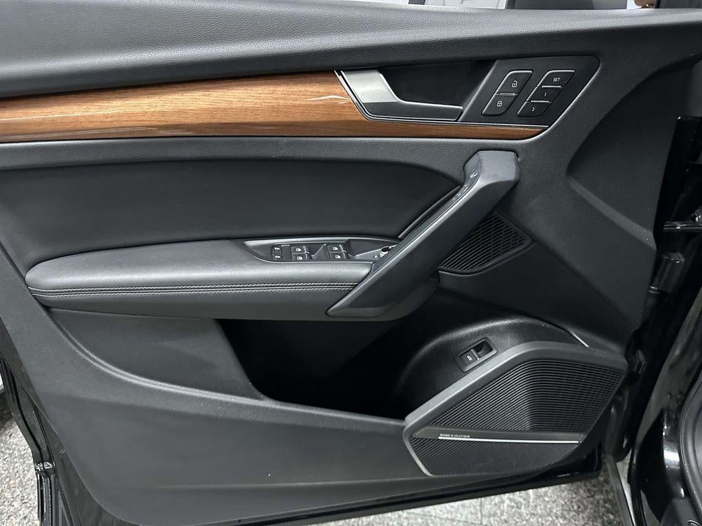 2023 Audi Q5 Premium Plus 40 TFSI quattro S tronic