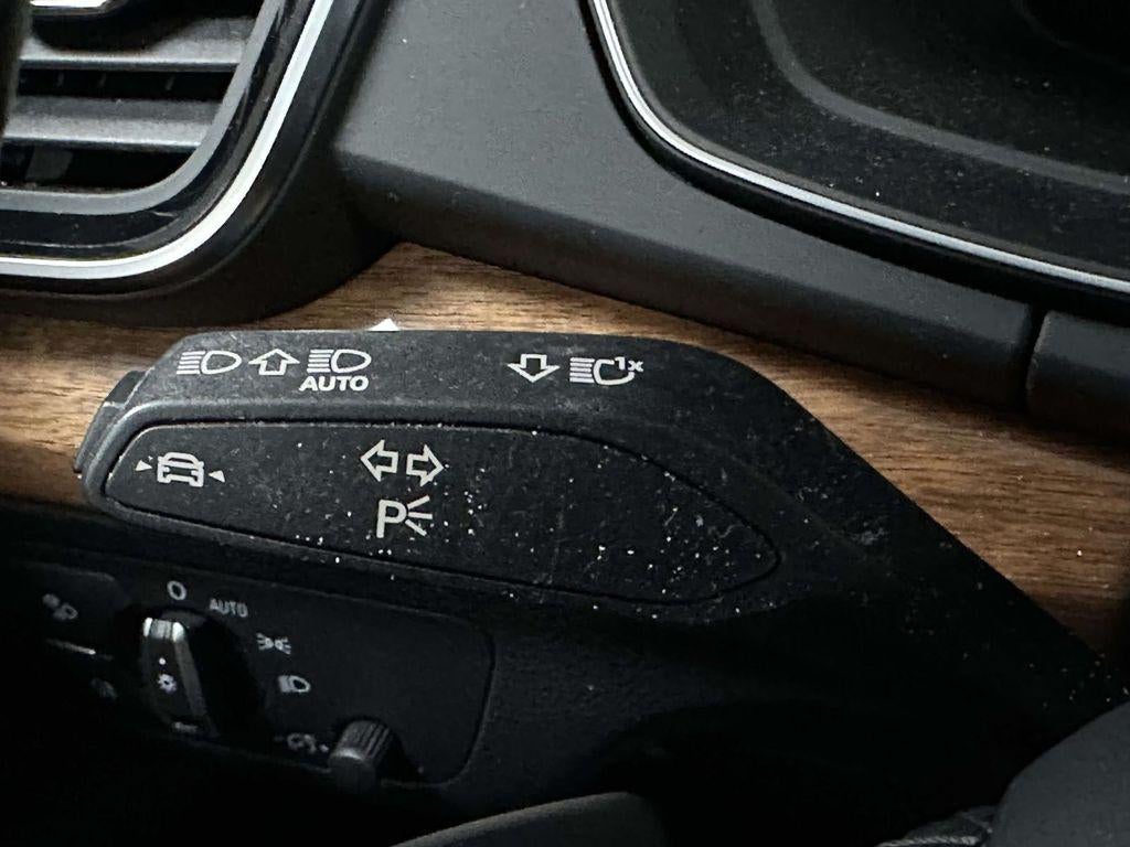 2023 Audi Q5 Premium Plus 40 TFSI quattro S tronic