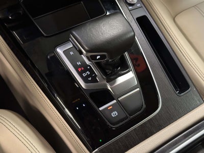 2022 Audi Q5 Premium Plus 40 TFSI quattro S tronic