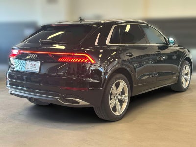 2021 Audi Q8 Premium Plus 55 TFSI quattro Tiptronic