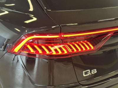 2022 Audi Q8 Premium Plus 55 TFSI quattro Tiptronic