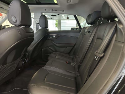 2022 Audi Q8 Premium Plus 55 TFSI quattro Tiptronic