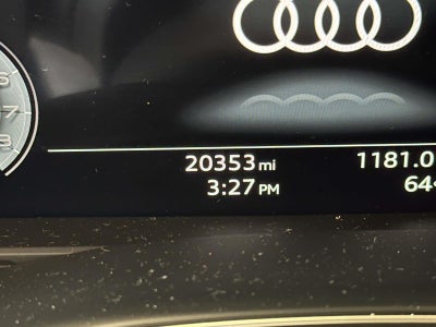 2022 Audi Q8 Premium Plus 55 TFSI quattro Tiptronic
