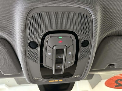 2022 Audi Q8 Premium Plus 55 TFSI quattro Tiptronic