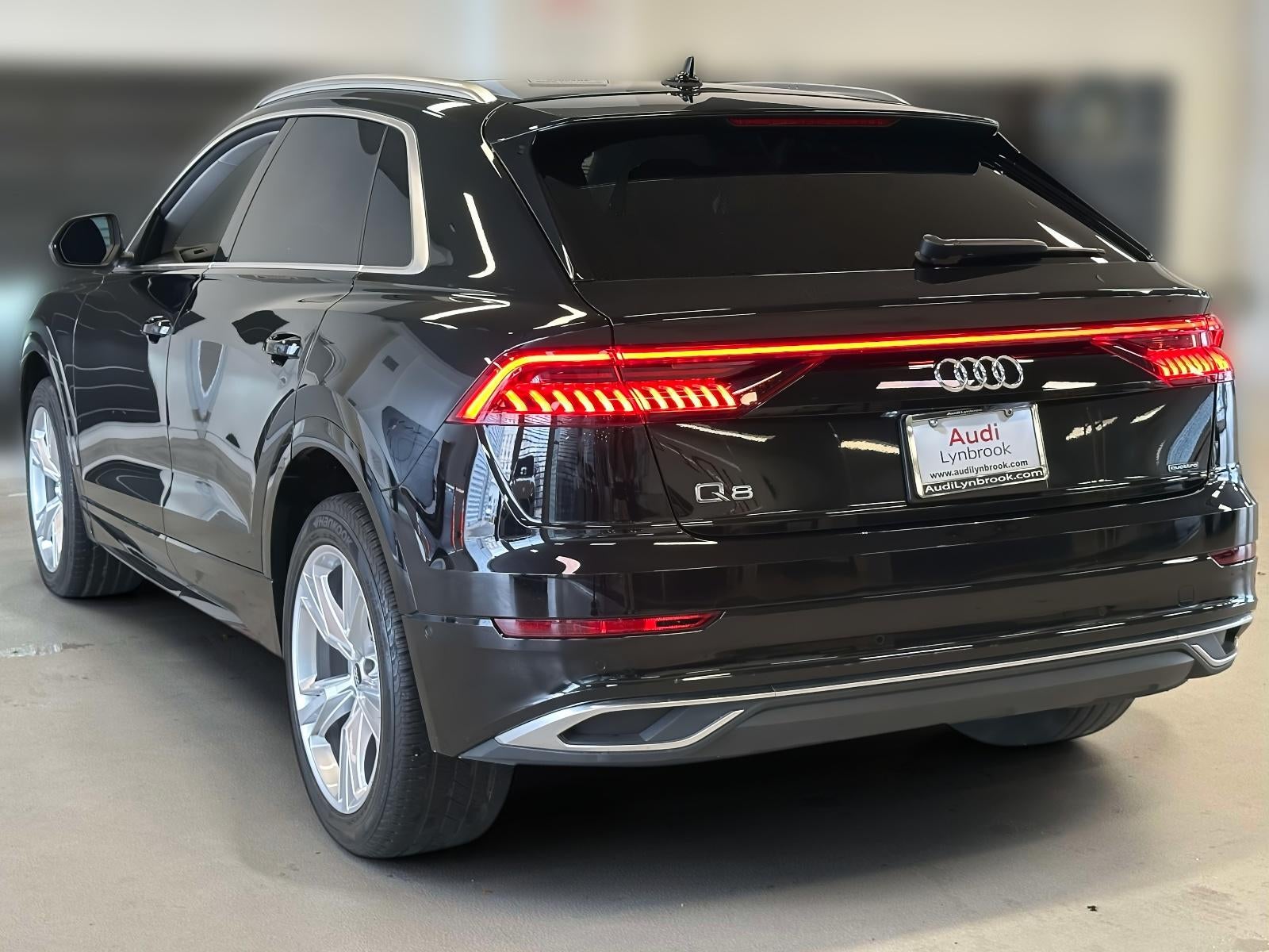 2022 Audi Q8 Premium Plus 55 TFSI quattro Tiptronic