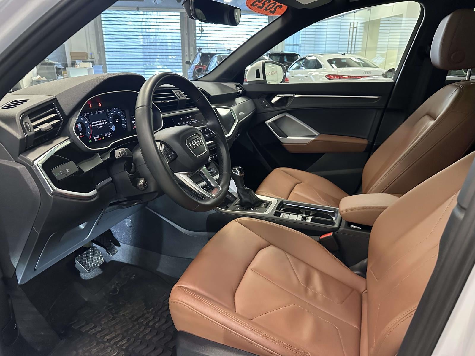 2025 Audi Q3 Premium 45 TFSI S line quattro Tiptronic