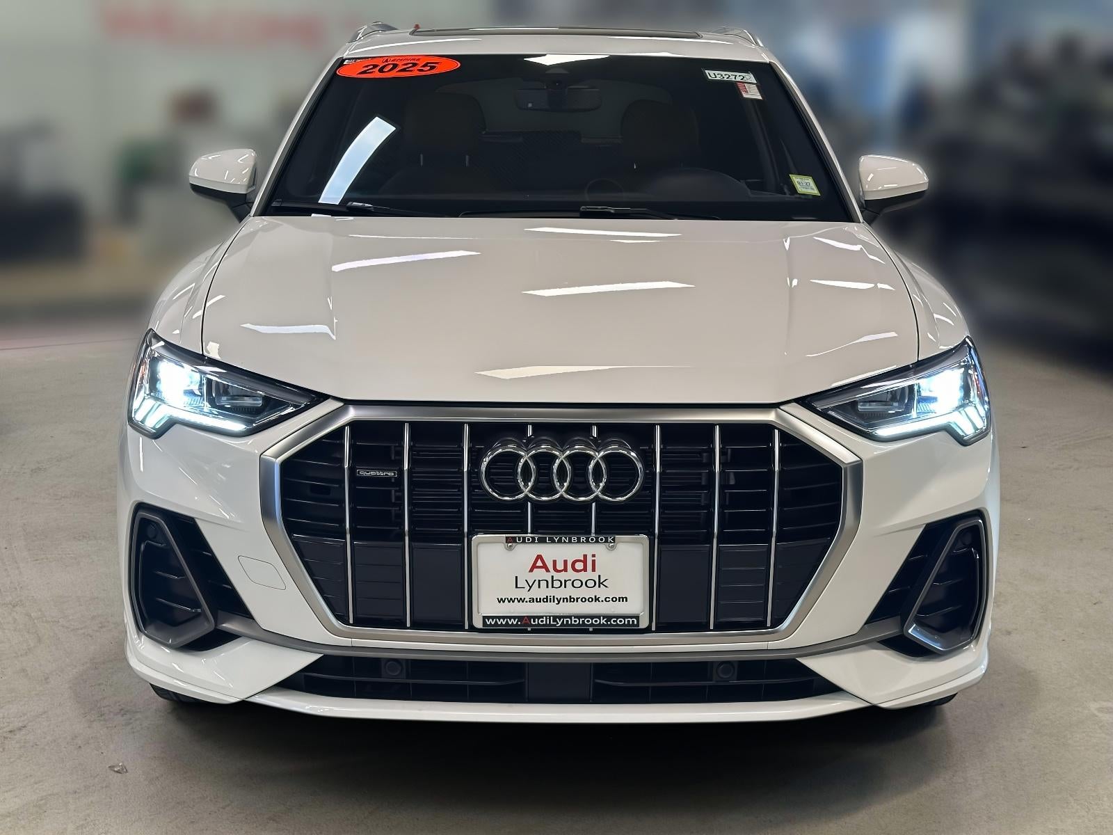 2025 Audi Q3 Premium 45 TFSI S line quattro Tiptronic