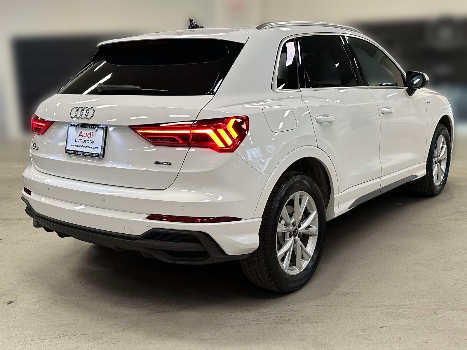 2025 Audi Q3 Premium 45 TFSI S line quattro Tiptronic