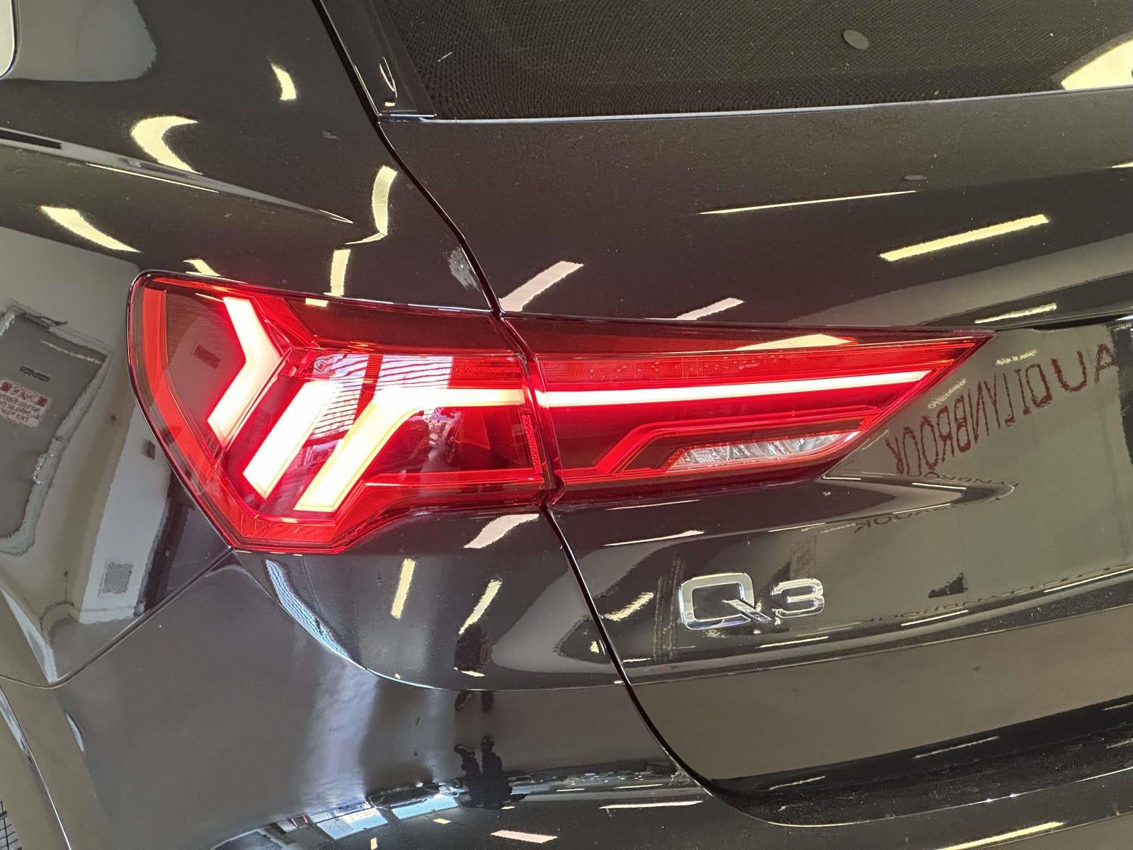 2025 Audi Q3 Premium 45 TFSI S line quattro Tiptronic