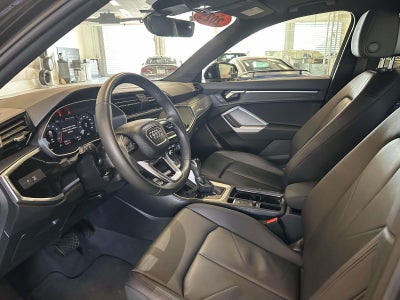 2025 Audi Q3 Premium 45 TFSI S line quattro Tiptronic