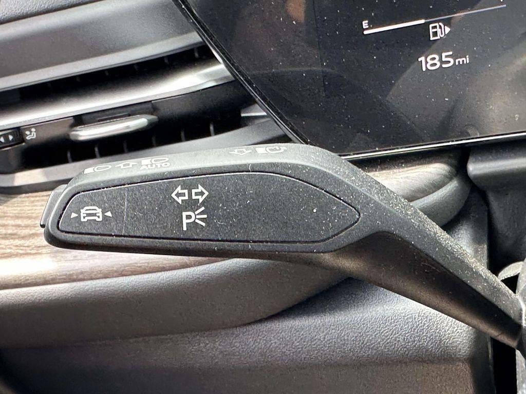 2023 Audi Q3 Premium 45 TFSI S line quattro Tiptronic