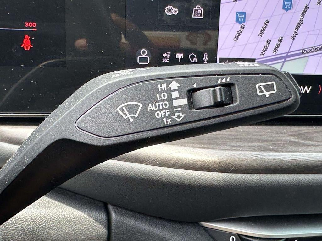 2023 Audi Q3 Premium 45 TFSI S line quattro Tiptronic