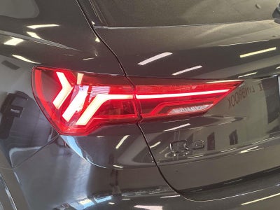 2024 Audi Q3 Premium 45 TFSI S line quattro Tiptronic