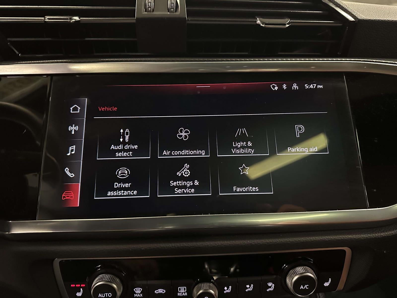 2025 Audi Q3 Premium 45 TFSI S line quattro Tiptronic