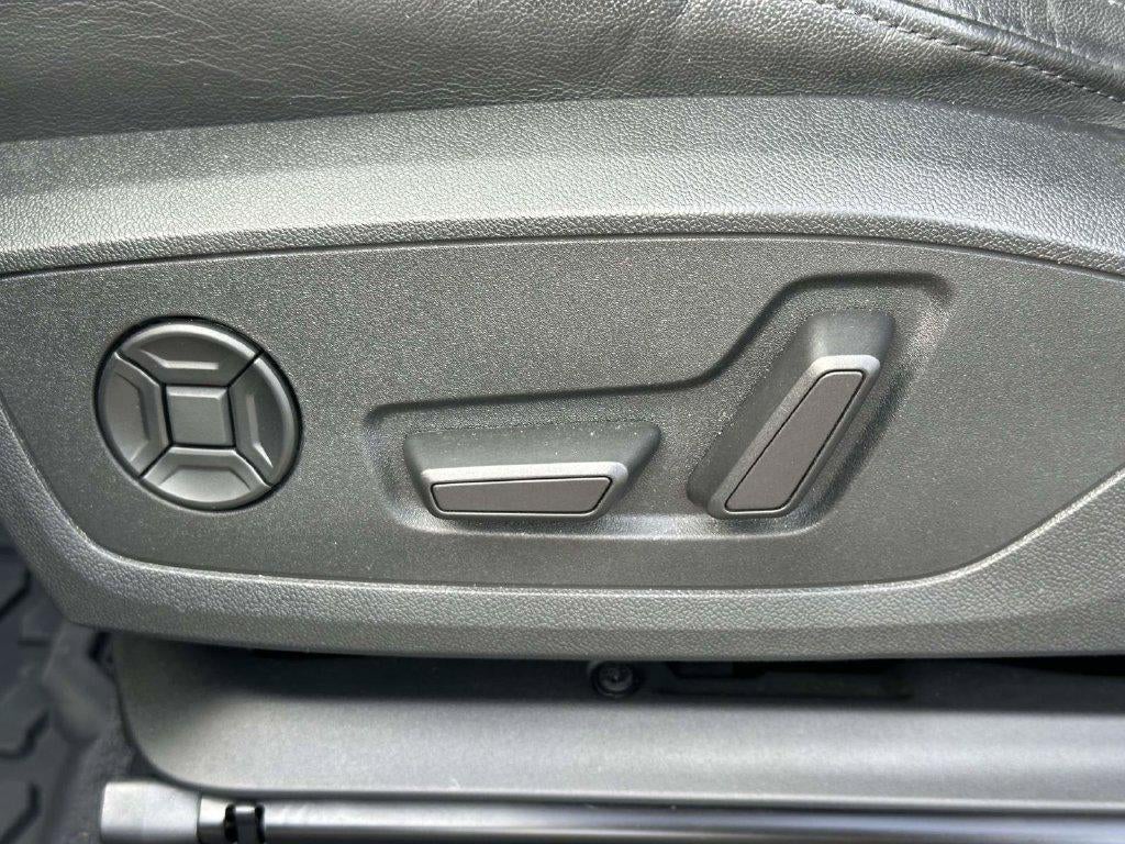 2024 Audi Q3 Premium 45 TFSI S line quattro Tiptronic