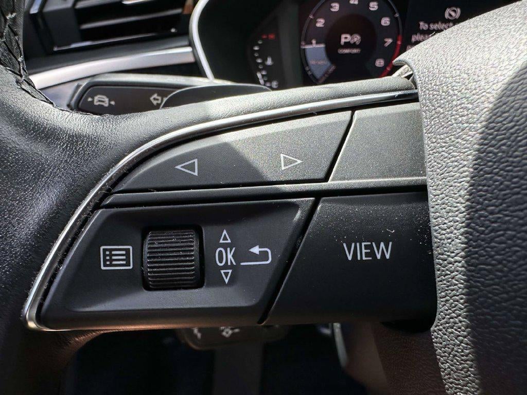 2024 Audi Q3 Premium 45 TFSI S line quattro Tiptronic