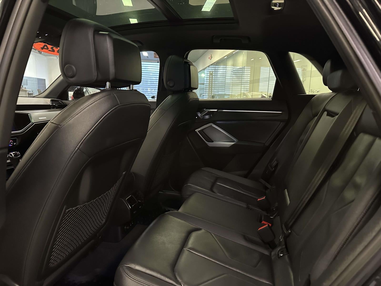 2024 Audi Q3 Premium 45 TFSI S line quattro Tiptronic