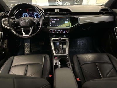 2024 Audi Q3 Premium 45 TFSI S line quattro Tiptronic