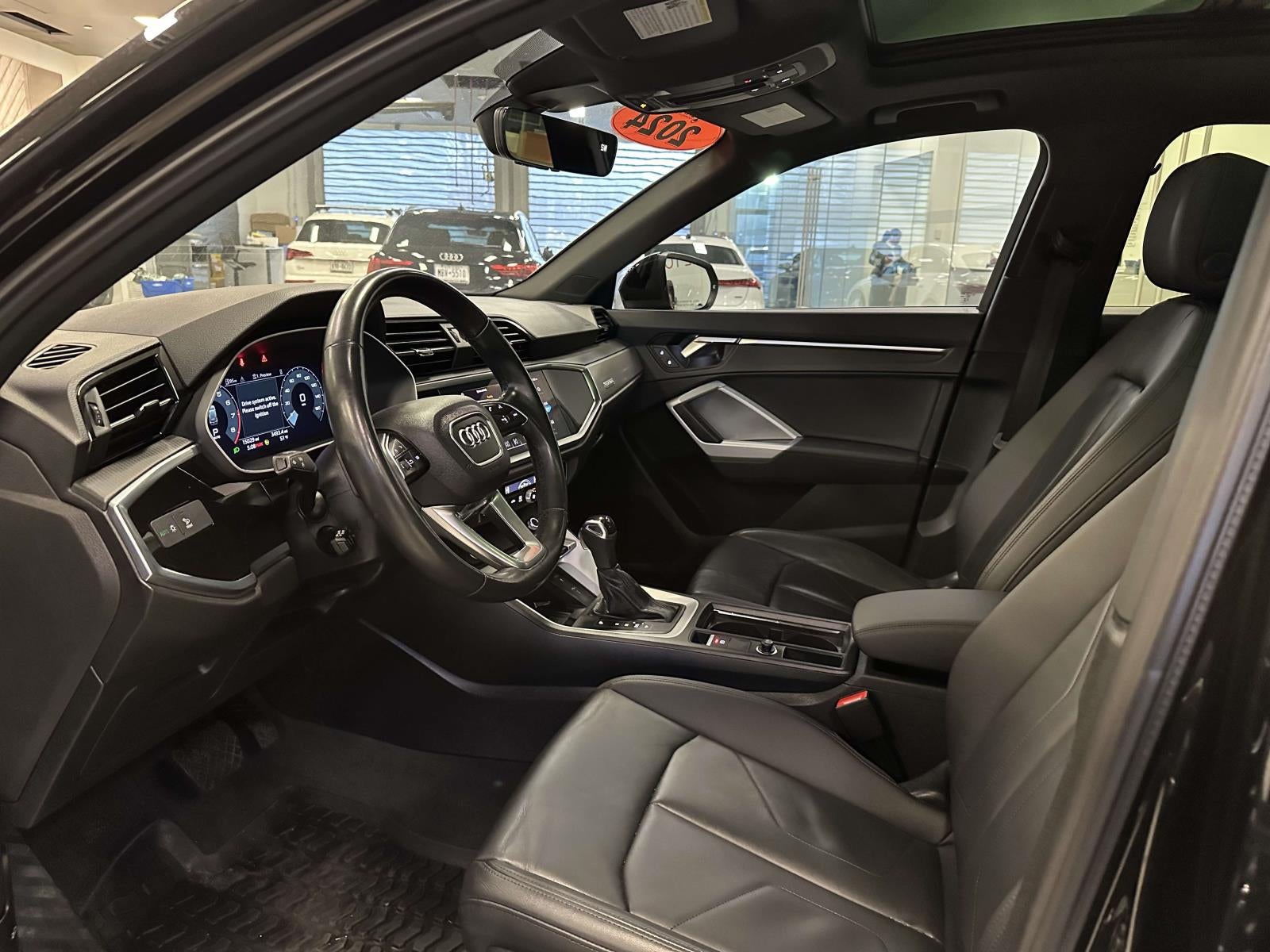 2024 Audi Q3 Premium 45 TFSI S line quattro Tiptronic