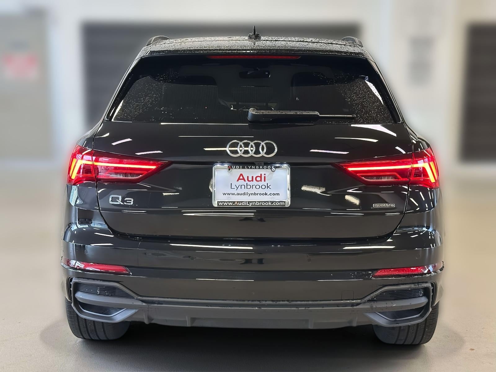 2025 Audi Q3 Premium 45 TFSI S line quattro Tiptronic