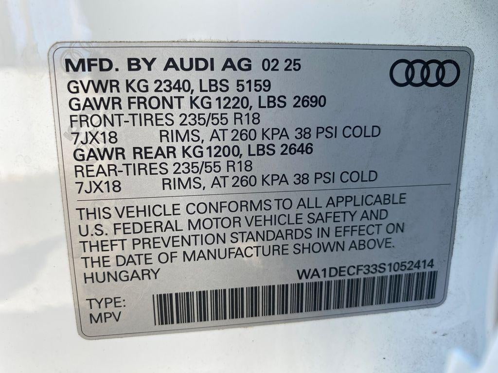 2025 Audi Q3 Premium 45 TFSI S line quattro Tiptronic