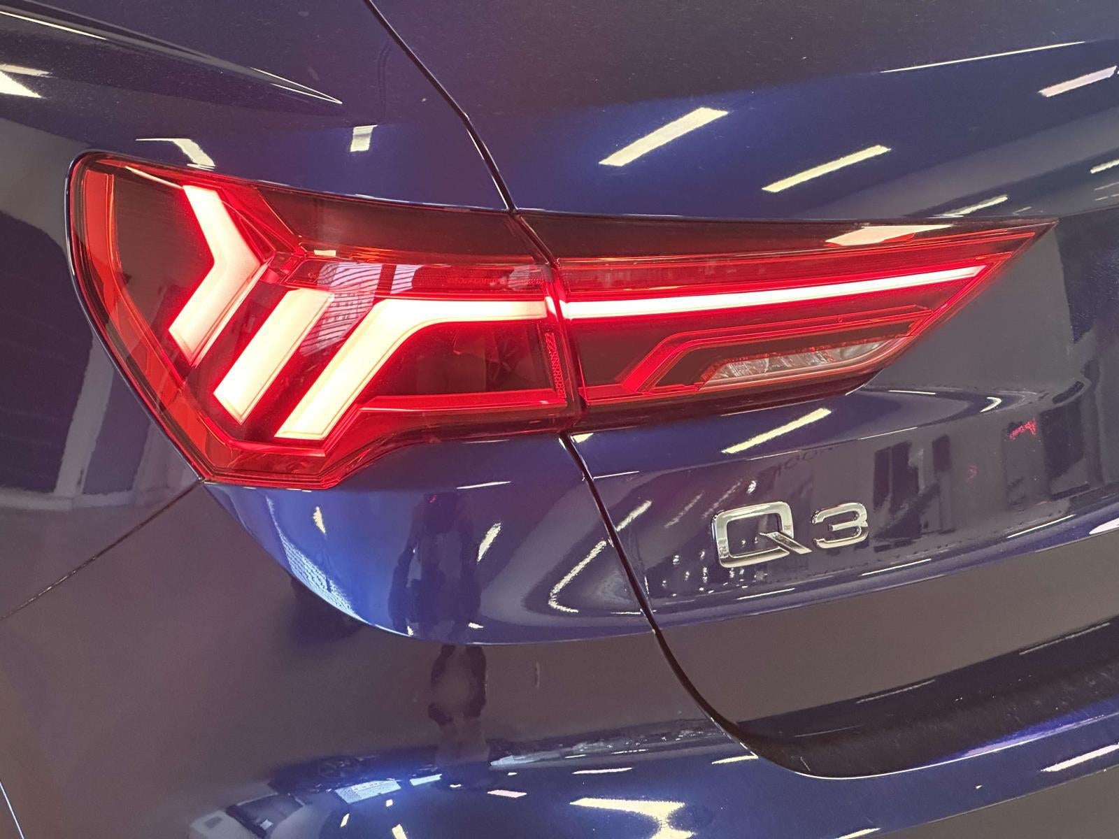 2023 Audi Q3 Premium 45 TFSI S line quattro Tiptronic